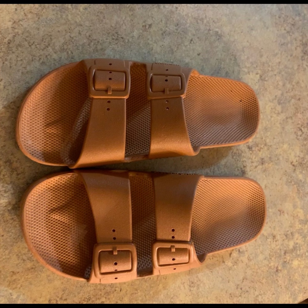 Mosses Sandals